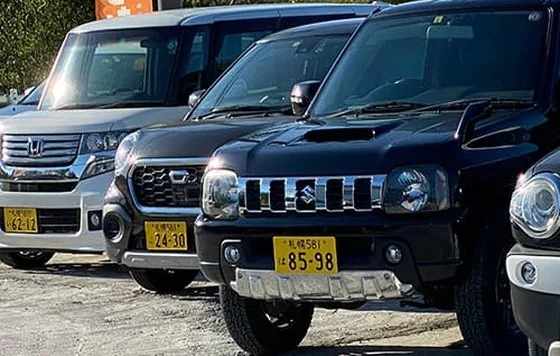 札幌の展示場に並ぶ当社の取扱車両